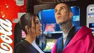 Kourtney Kardashian e Travis Barker apareceram estilosos em mercado - Reprodução: Instagram