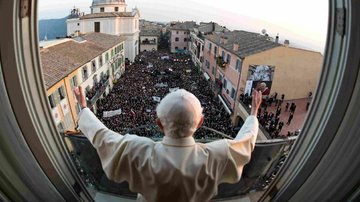 Os bastidores da despedida do Papa - REUTERS/Osservatore Romano
