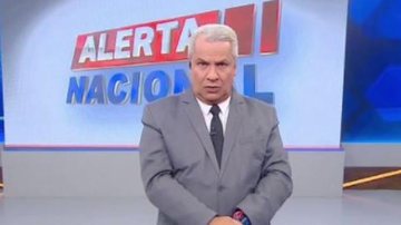 RedeTV! reprova falas homofóbicas do apresentador Sikêra Jr. - Reprodução/RedeTV!